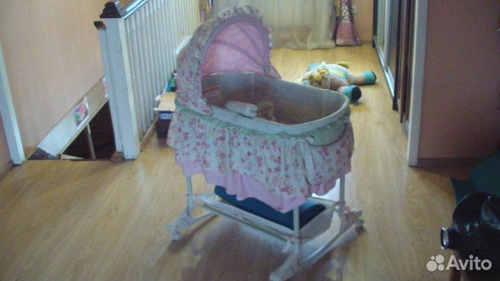 Детская кроватка люлька
