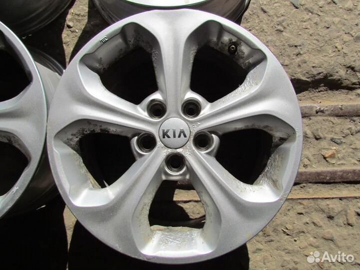 Диски KIA R17 Литые 5x114.3 J7 BD