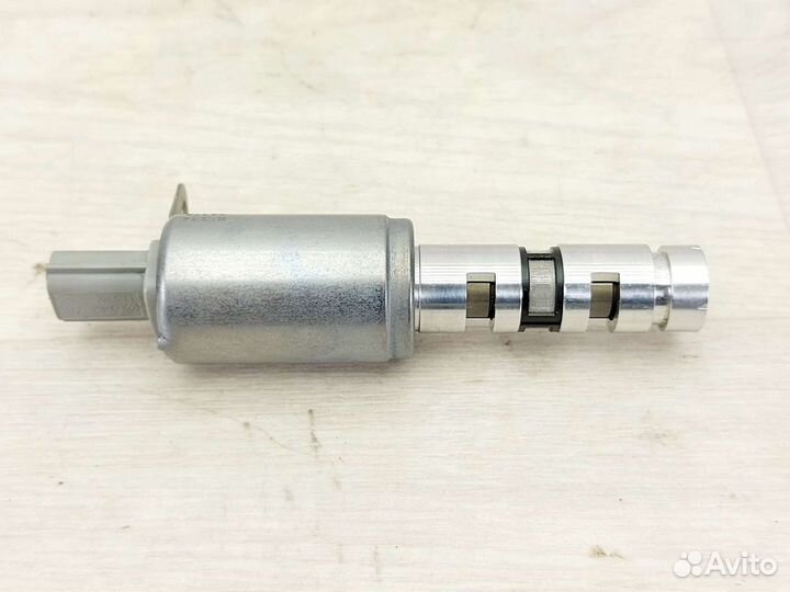 Клапан фазорегулятора Renault 2,0i F4R