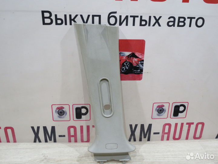 Обшивка стойки средняя левая Skoda Fabia