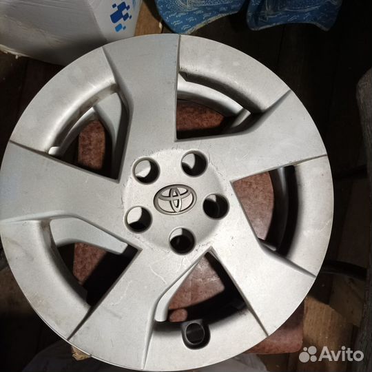 Колпаки на колеса r 15 toyota