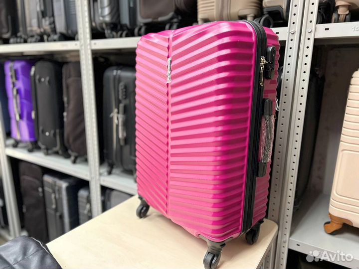 Чемодан из полипропилена