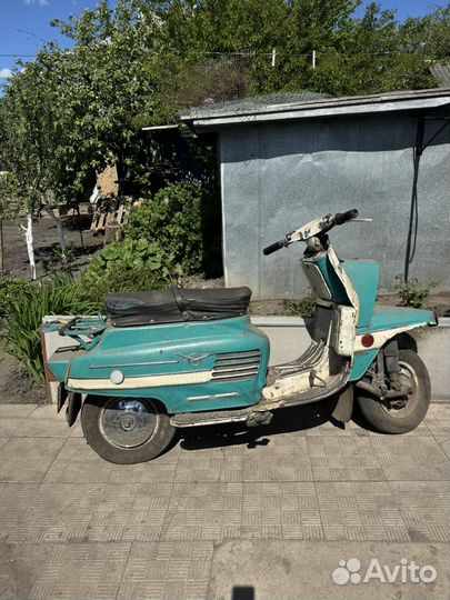 Моторолер вятка 150