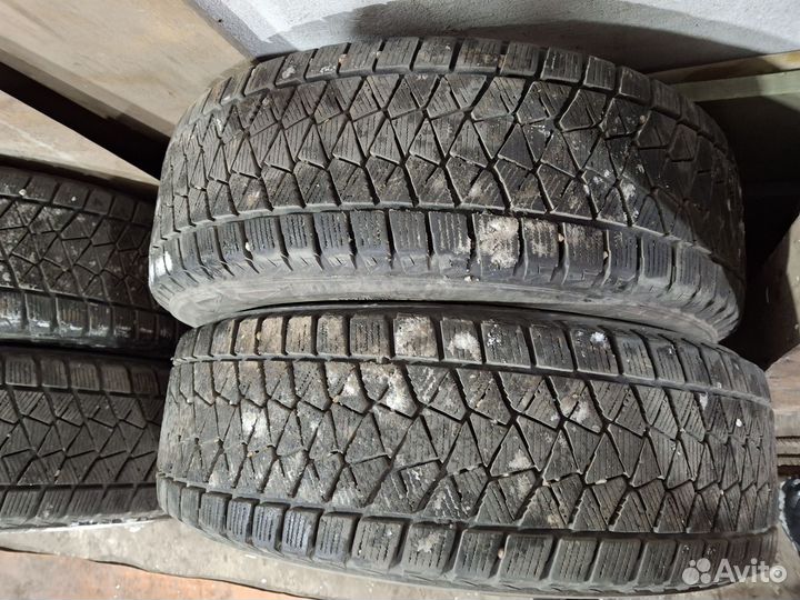 Bridgestone Blizzak DM-V2 225/65 R17 102S