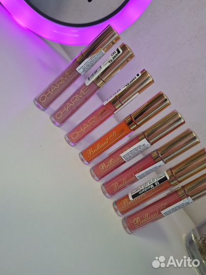 Помада блеск для губ