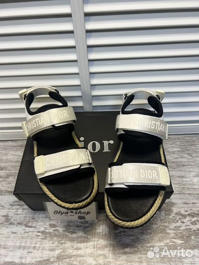 Сандалии Diop