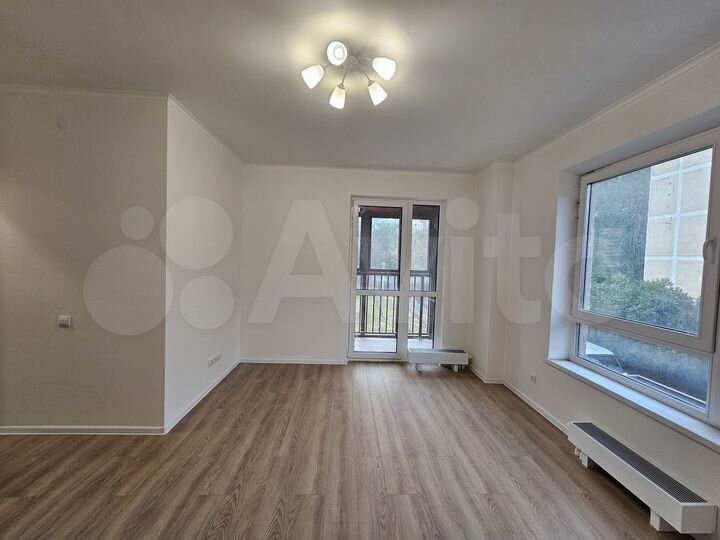 2-к. квартира, 57 м², 2/15 эт.