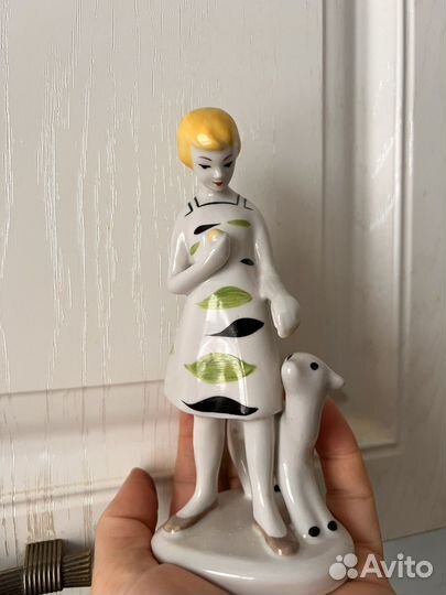 Фарфоровые статуэтки