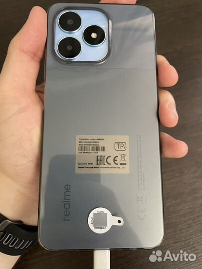 realme 3, 3/64 ГБ