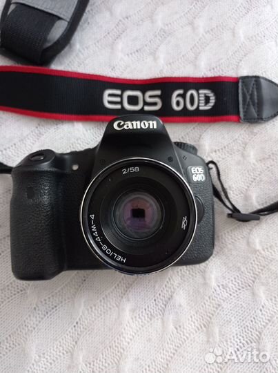 Продам фотоаппарат Canon 60D