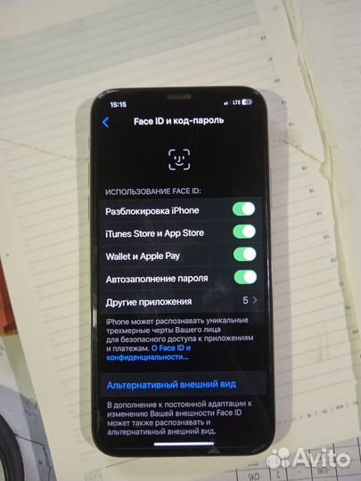 iPhone X, 64 ГБ