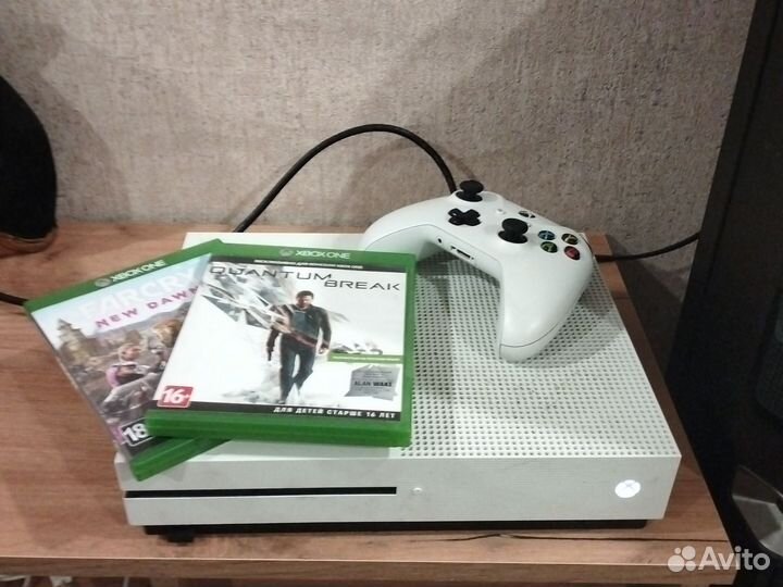 Xbox One S