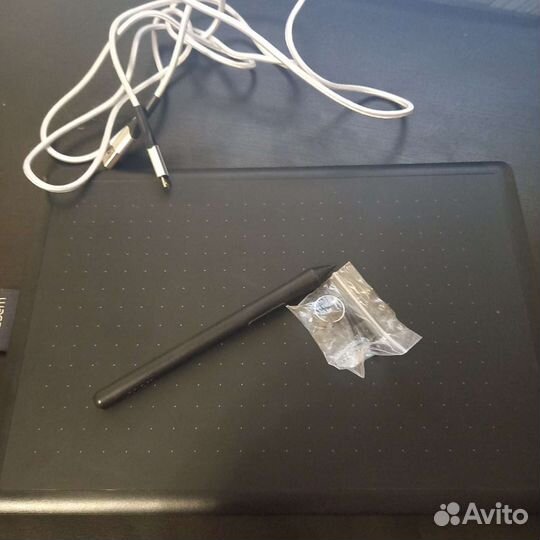 Графический планшет One By Wacom CTL-672