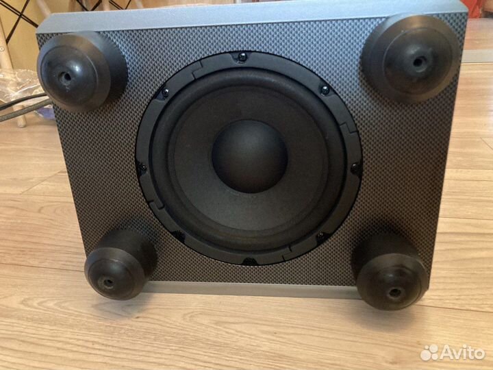 Сабвуфер JBL SUB 260/230 Balboa