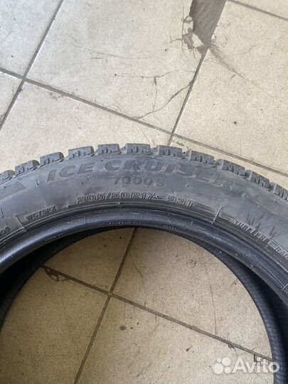 Bridgestone Ice Cruiser 7000S 205/50 R17 93T