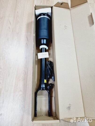 Пневмостойка Mercedes-Benz ML-class W164 Новая