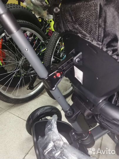 Велосипед трехколесный складной