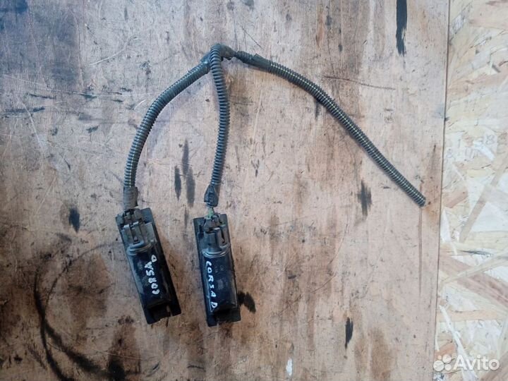 Фонарь подсветки заднего номера Opel Corsa D