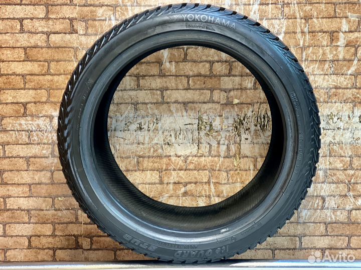 Yokohama Ice Guard IG35 245/40 R18