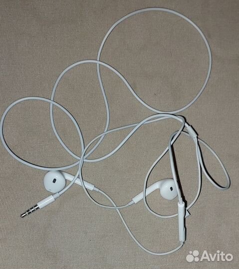 Наушники apple earpods 3,5мм оригинальные б.у