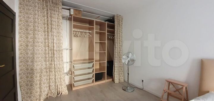 2-к. квартира, 60 м², 4/10 эт.