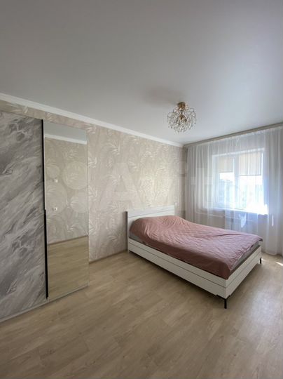 2-к. квартира, 53 м², 10/12 эт.