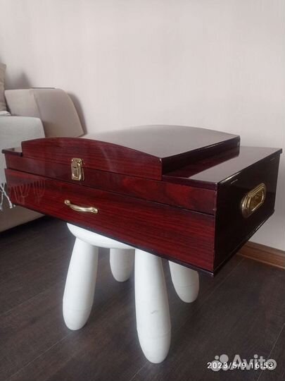 Деревянная шкатулка большая