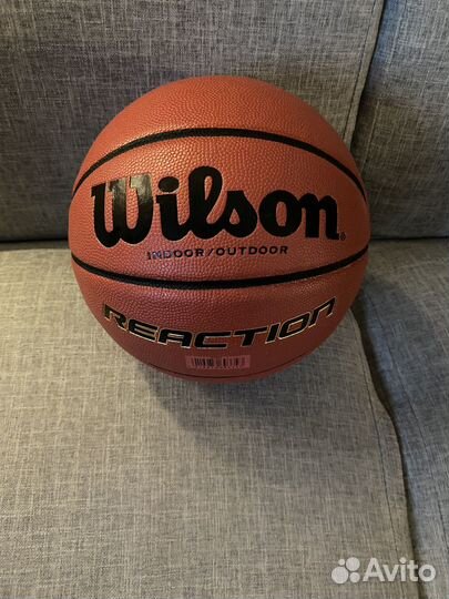 Баскетбольный мяч wilson reaction