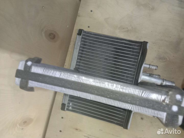 Радиатор печки отопителя на Nissan Sunny, NBS