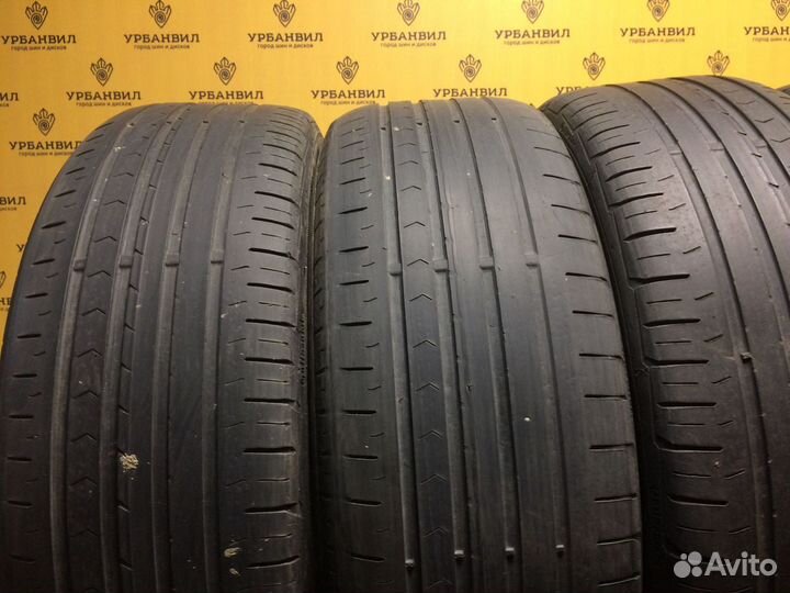 Continental ContiPremiumContact 5 215/60 R17 96H