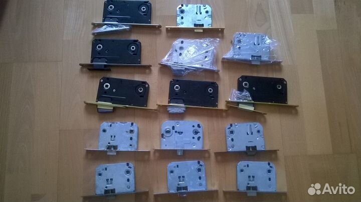 Дверные замки,личины