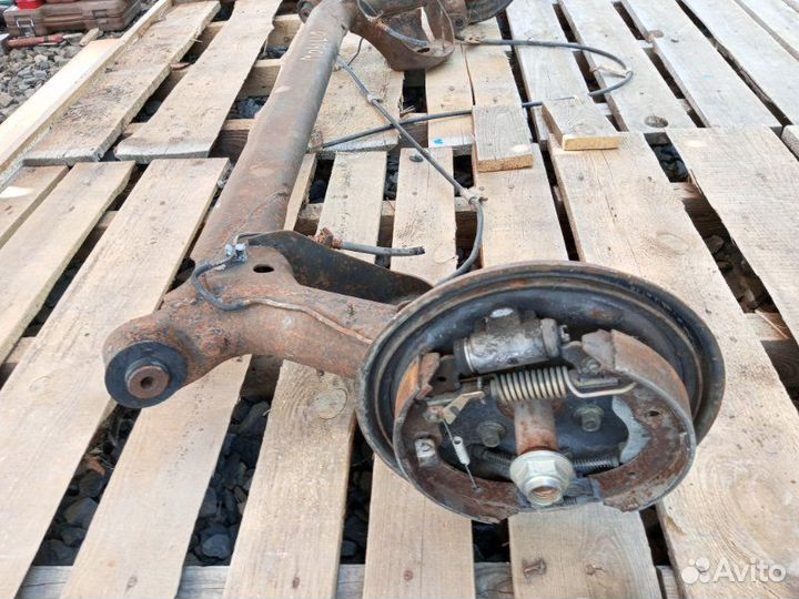 Балка задняя Honda Mobilio