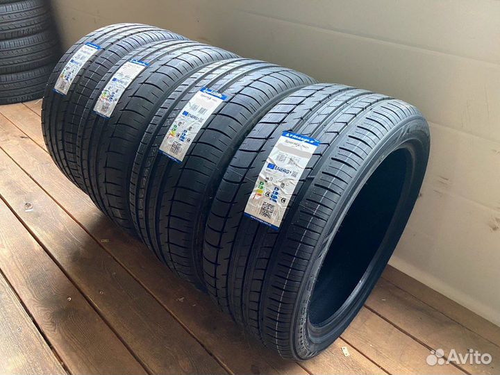 Triangle Sports TH201 215/50 R17 95Y