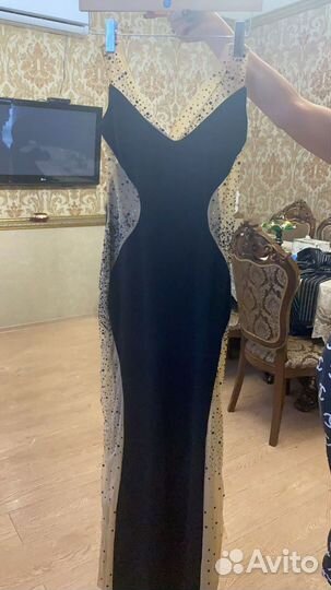Платье вечернее