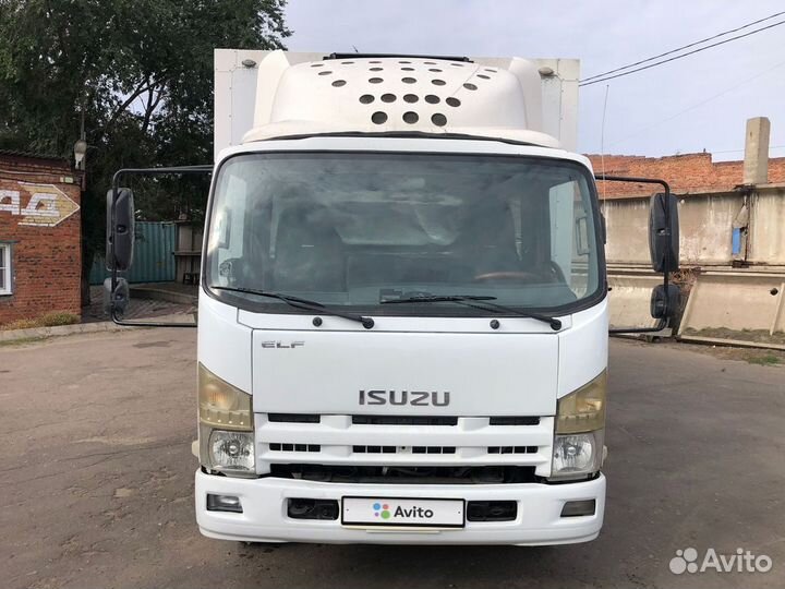 Isuzu NQR, 2015