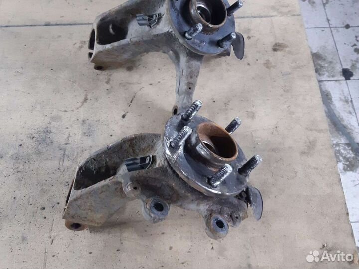 Кулаки поворотные Ford Focus ll