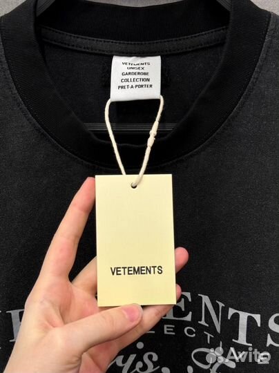 Футболка Vetements Paris oversize (новинка 2025)