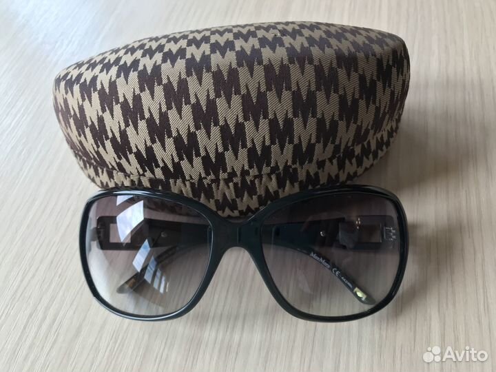 Солнцезащитные очки женские MAX mara