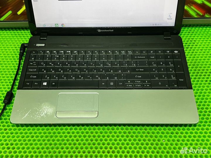 Ноутбук Packard Bell ente11-GeForce 710M 1Gb