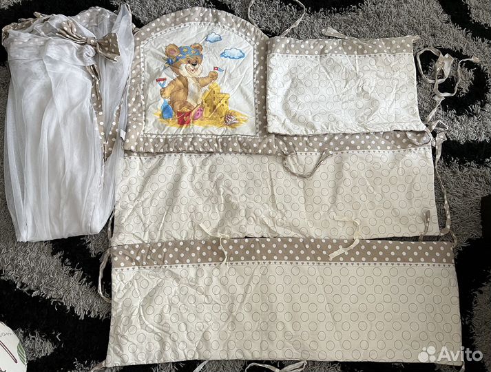 Бортики в детскую кроватку