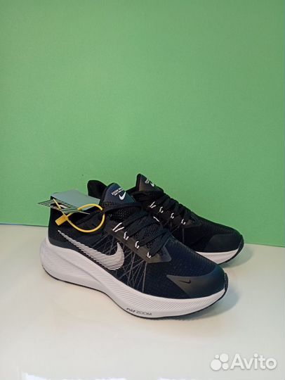 Кроссовки Nike Zoom Winflo 32