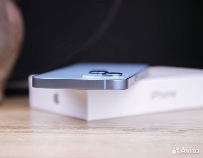 iPhone 14, 256 ГБ