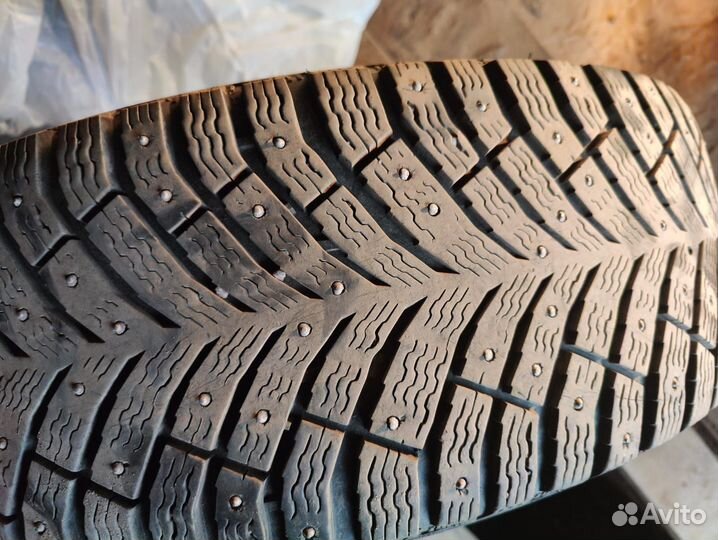 Зимняя резина Michelin X-Ice North 4 SUV 225/65
