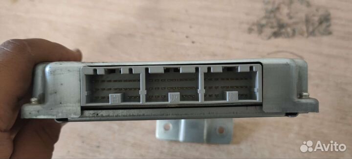 Блок управления АКПП Kia Sorento 1 2.5crdi