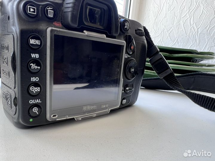 Nikon D7000 18-105