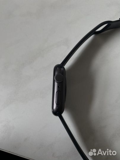 Apple Watch SE 44мм