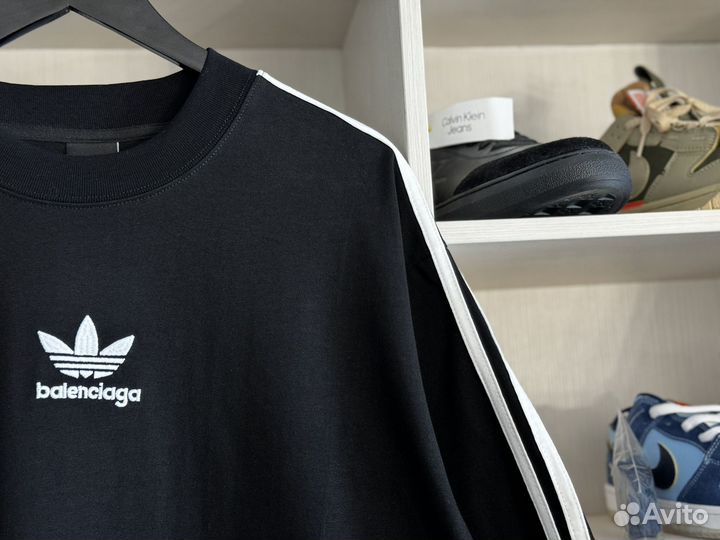 Футболки Adidas Balenciaga