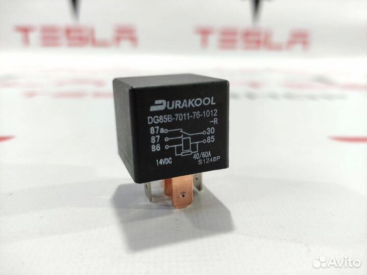 Реле блока предохранителей Tesla Model S 2014