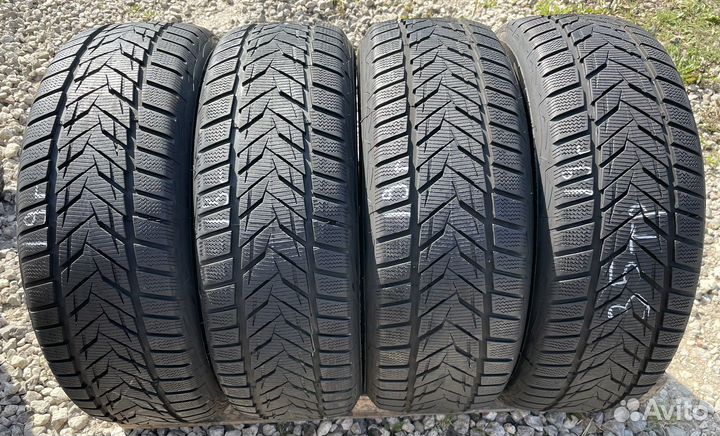 Vredestein Wintrac Xtreme S 225/55 R18