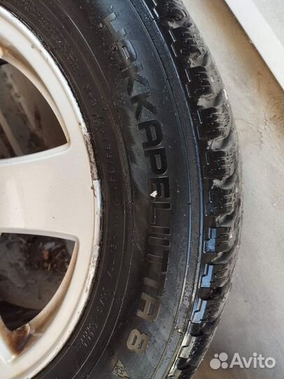 Nokian Tyres Hakkapeliitta 8 65 R15 95